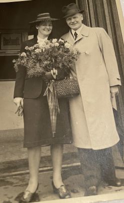 Pola & August circa 1941