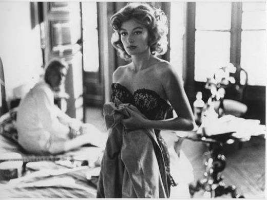 Anouk Aimée in LOLA