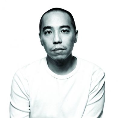  Vanessa McMahon interviews Mr. Weerasethakul
