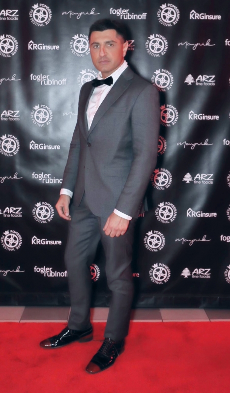 Vic%20Gerami%20at%20Awards%20%281%29_0.jpg