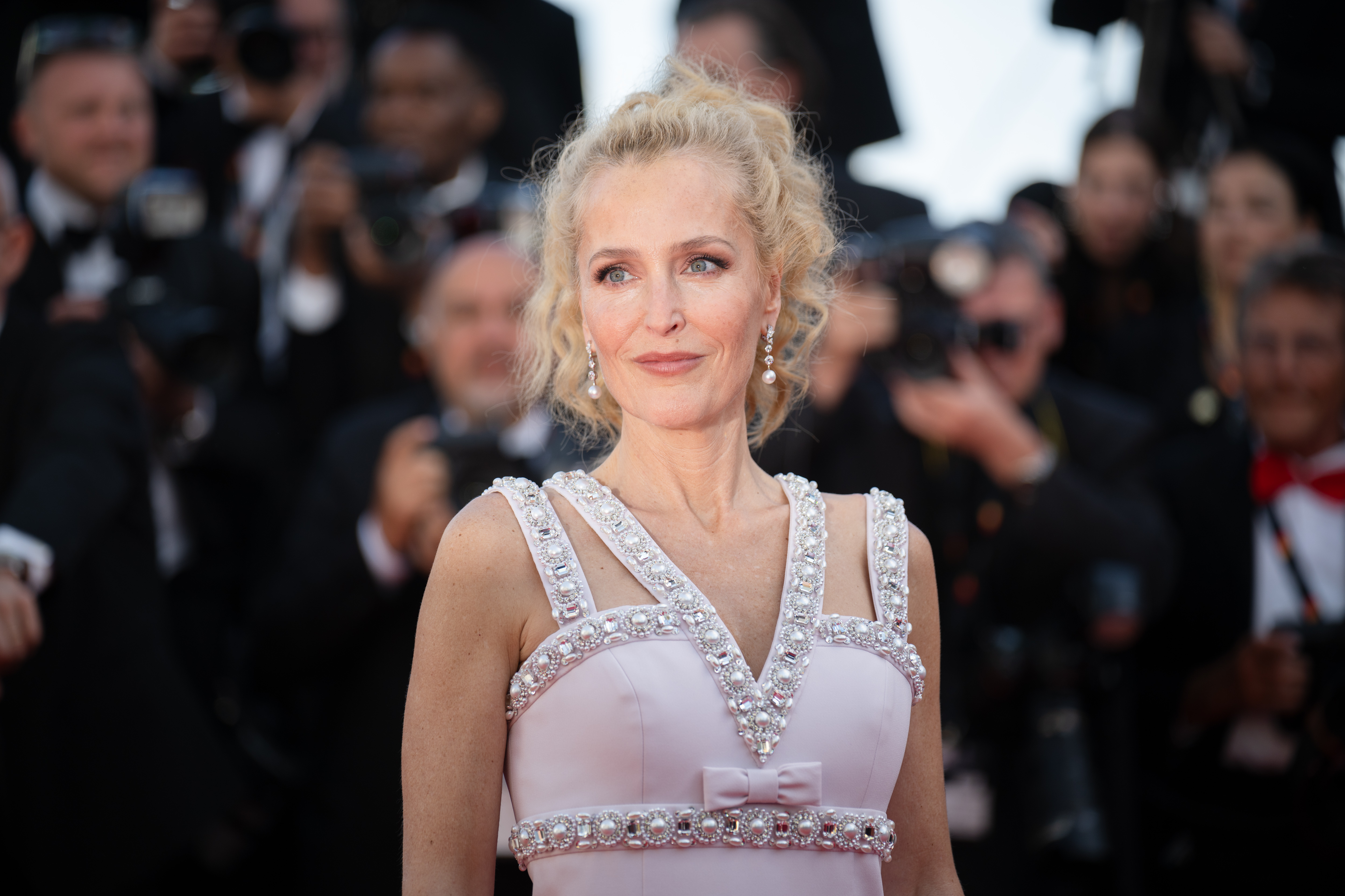 Image Description: Gillian Anderson attends the competition screening red carpet of the movie La Vie d'une Femme during the 79th Cannes Film Festival Cannes France 2026-05-13