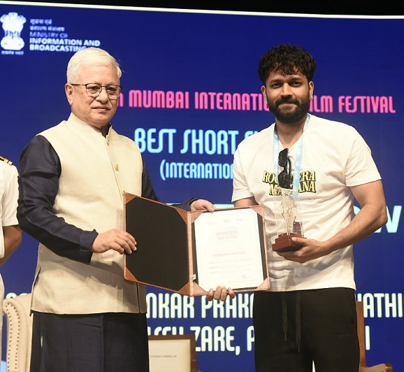 Pooja Tolani, Receiving the award, for Small Clouds